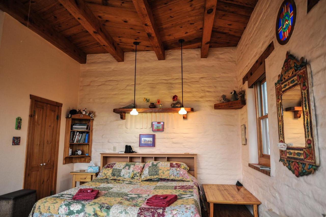 Апартаменты Heart And Wings Retreat Center Силвер-Сити Экстерьер фото